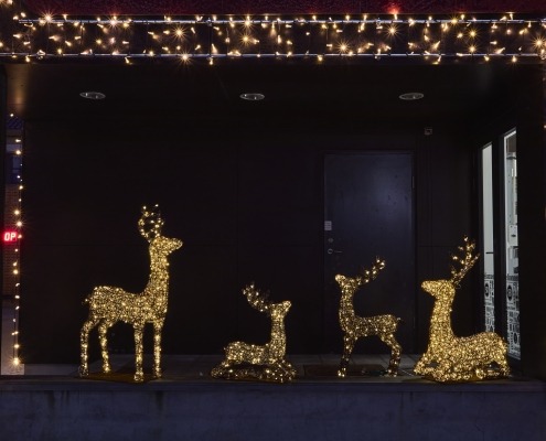 Rensdyr med lys til julepynt